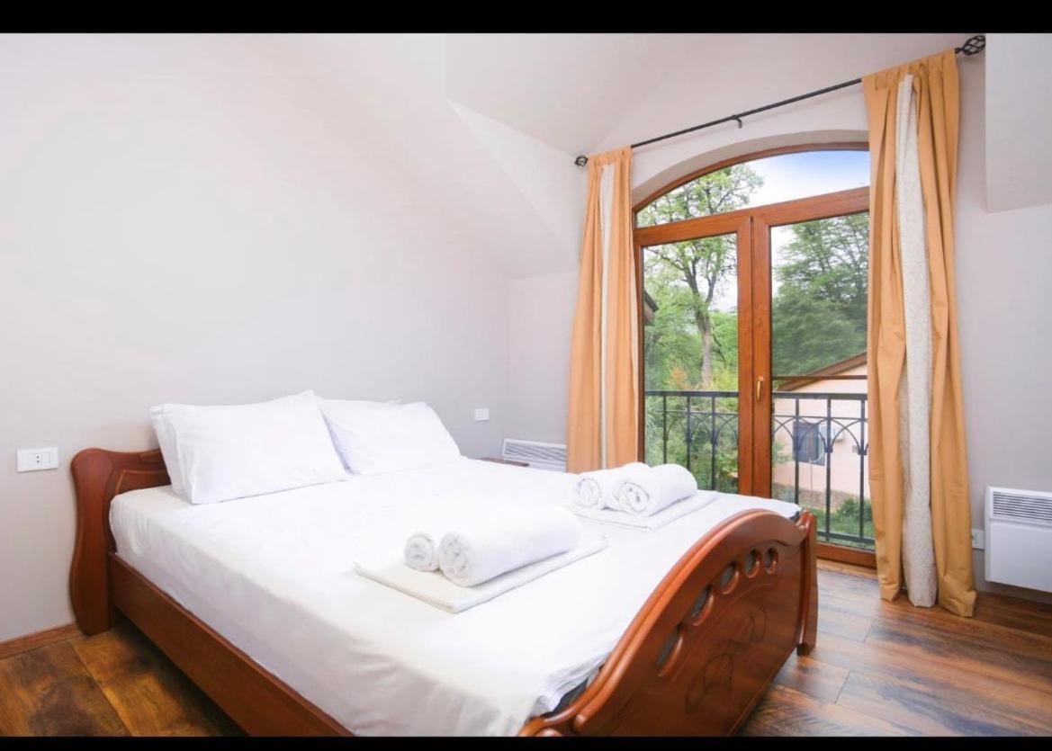 Villa Dream House! 3 Bedroom Amazing In National Park! Dilidschan